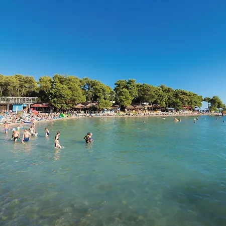 Amazing In Appartamento Sveti Petar (Zadar)